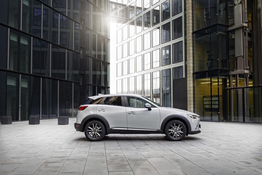  Mazda CX-3 2015 года  (фото 18 из 45)